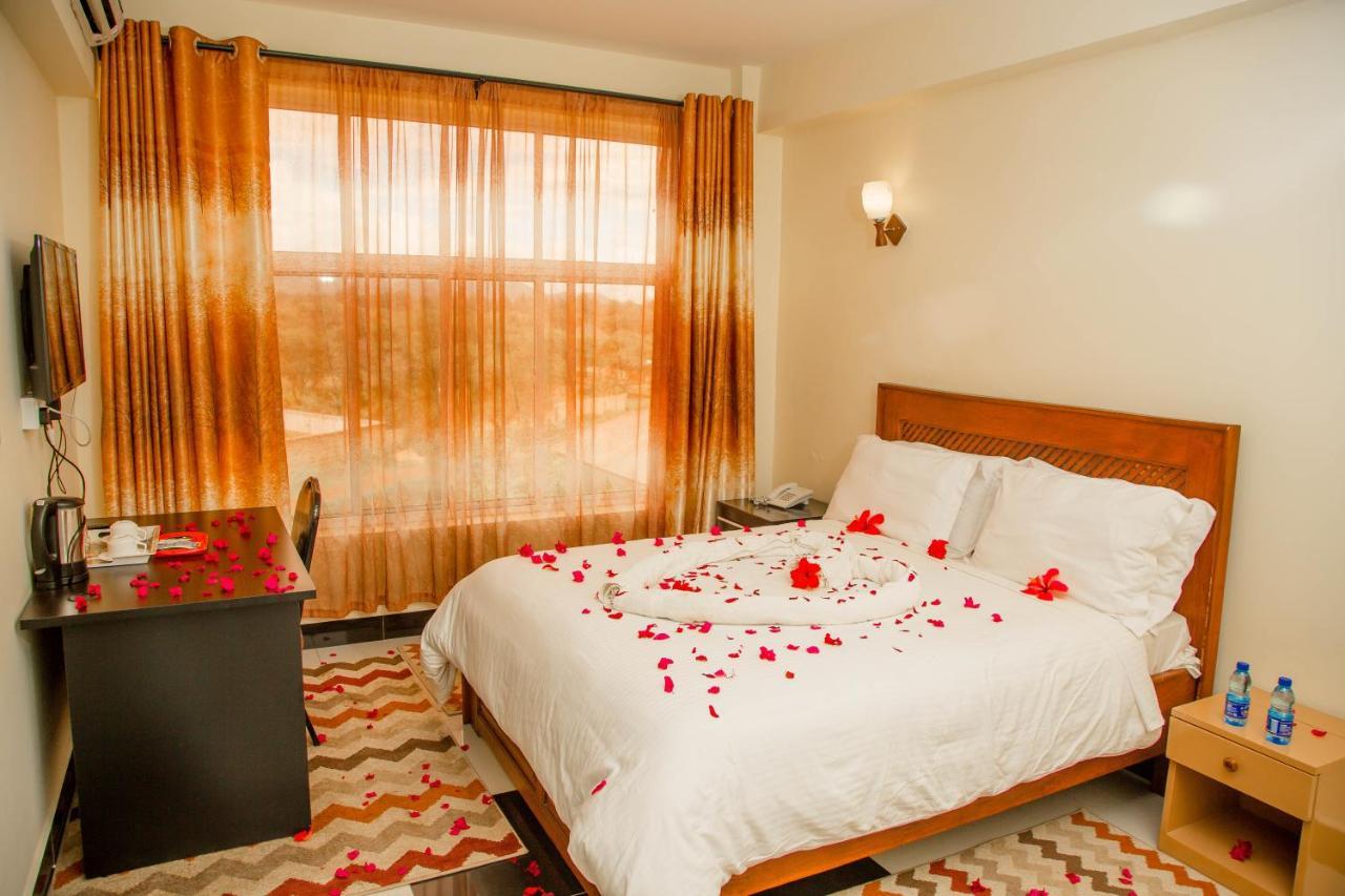 A1 Hotel And Resort Аруша Екстер'єр фото